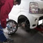 車のタイヤ交換で34000円かかったけどこれって普通か？