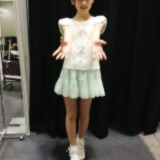 指原「今日もみるんちゃんレーンの客層をじっくり見てから…」