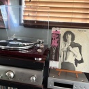 Ｄａｎｃｉｎｇ Ａｒｏｕｎｄ Ｔｏ Ｔｈｅ Ｓｉｍｐｌｅ Ｒｏｃｋ Ａｎｄ Ｒｏｌｌ Ｓｏｎｇ