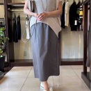 タイトスカートのIラインを活かすコーデ