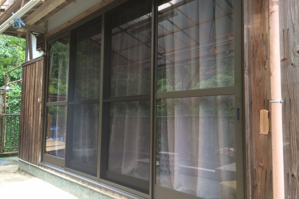 アルミ建材店 大山ガラス店のblog サッシ施工事例 アルミ建材店 大山ガラス店のblog サッシ施工事例