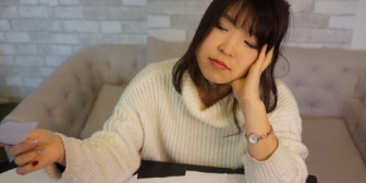 職場の年下男性に「年下にウケる顔じゃないおじさんウケする顔」だと言われた。