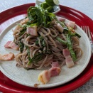 3食半量の即席麺も …