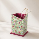 取りやすさにこだわったメガネスタンド｜カルトナージュ作品