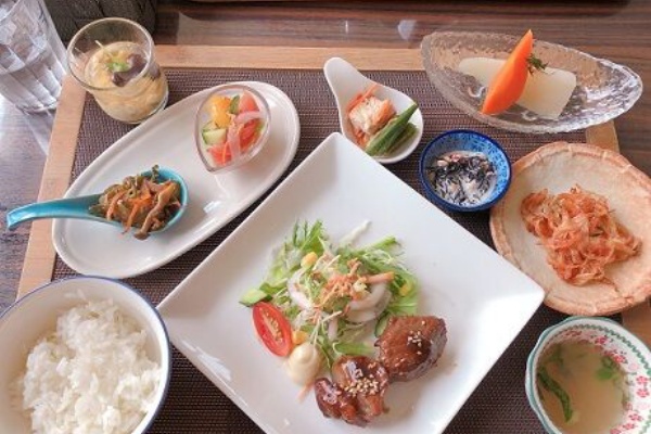 あっちこっち ここdeランチ カフェランチ