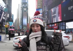 【画像】櫻坂46の不人気メンバー、ニューヨークで散財してしまう
