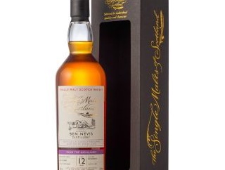 ウイスク・イー25周年を記念し、特別にボトリングしたシングルカスク