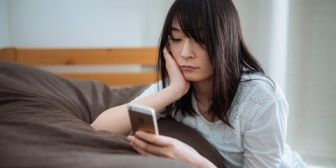 彼の家族を見て冷めた。彼父は濃いイケメン、彼母は和風美人、彼弟は超イケメン、なのに彼氏は…