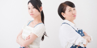 頼んでもないのにタッパに手作り惣菜入れて片道1時間のうちに来る義母。タッパ洗って返すのも面倒くさい…