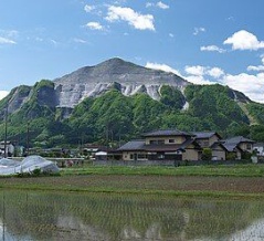 支配層の松利権の闇が潜む秩父セメントに勤務しパワハラの疑いで解任された北海道大学の前総長・名和豊春