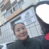 海外宿で外出中に事件発生の匂い。