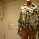 『 ottod'Ame（オットダム）Cotton shirt with drawstring』の画像