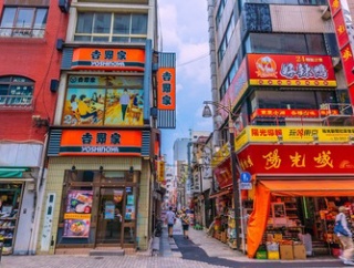 中国「１日の食費を3ドル（480円）以下で暮らす極貧生活者が居なくなりました」