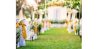 彼女の家と結婚式の相談していると、このホテル以上の格でないと困る等、要求が厳しい癖にお金も大して出さずこちらの要求は受け付けない。最終的には…
