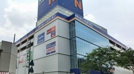 営業中の店内でガスバーナーを使い、ショーケースのカメラレンズを盗んだ小学校教諭を逮捕…名古屋