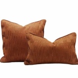 『橙色のシンプルなクッションカバー』の画像