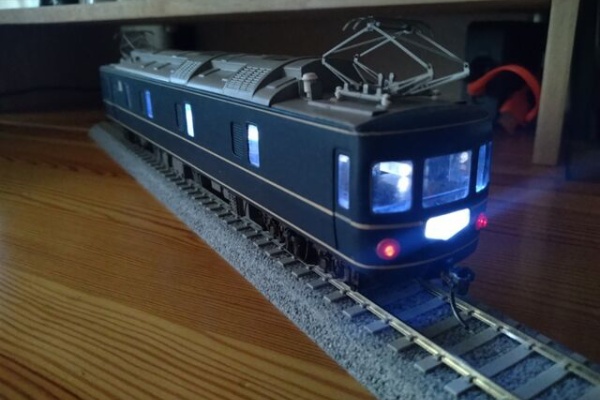 クローゼットの中の鉄道模型 - HOゲージ 客車