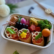 2月11日　今年は午年の「初午　いなりの日」なのでいなり寿司集めてみました！