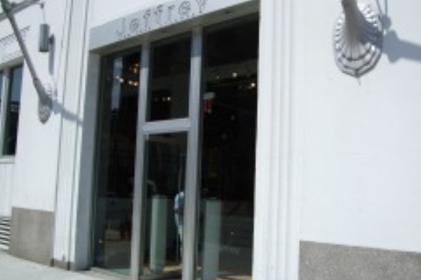 クリスチャン ルブタン ルブタン取扱店