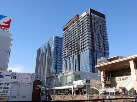 地上26階「大井町トラックス」の建設状況！3月にまちびらきする大井町駅直結の複合施設（商業・オフィス・ホテル・賃貸住宅・TOHOシネマズ大井町など）（2025.12.26）