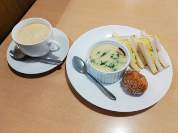 茶わん蒸し付きのモーニングも！生パスタとランチビュッフェで知られる一宮三条のカフェレストラン/茶や倶楽部