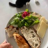 【ダイエットご飯日記】ディーン＆デルーカのパン・パンと雨とネコ日和
