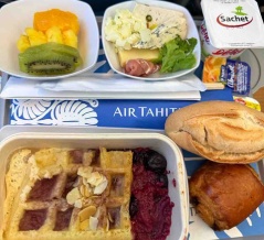 【タヒチ6日目・日本1日目】タヒチヌイ航空の機内食・実家の父ご飯最高！