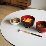 『50代女子孤独のランチ　簡単で美味しい自作鮭フレークで丼（包丁使わず）』の画像