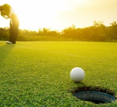 パターの打ち方（指先でグリップをするな！）