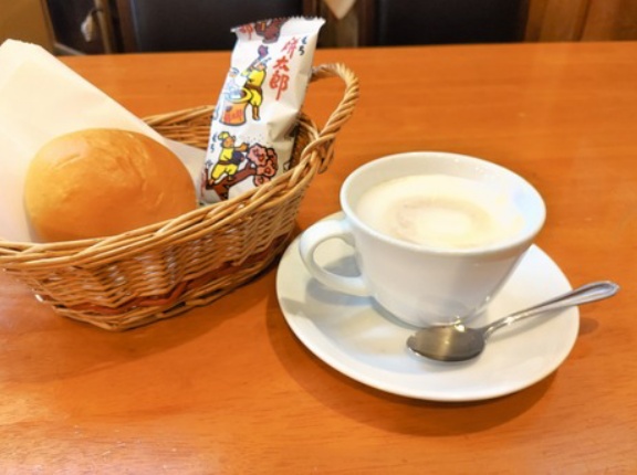 薪ストーブとエスプレッソの温かさでまったり！一宮にあるオサレなロッジカフェ/Cafe' Aquaside