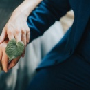 長く付き合っているのに、なぜ今でも彼女に会いたくなるのか