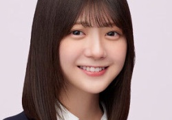 冨里奈央「自分の努力ではどうにもできないモノに押さえつけられてる」