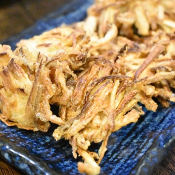 無駄なく使って♪大根の皮のかき揚げ