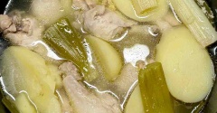 炊飯器でほろほろタッカンマリ