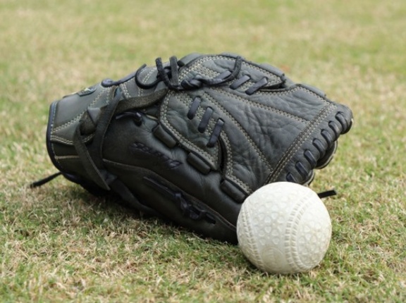 侍ジャパンの次は町内ジャパン。優勝すれば町のヒーロー。沼津版WBC「町別ソフト」出場チーム募集中。