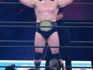 ウルフアロンがプロレスに転向したのって歴史が変わった感あるよな