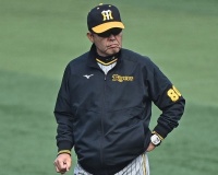 【新井】「失敗を容認しているようでは勝てない」阪神・岡田監督にあって広島・新井監督にないもの