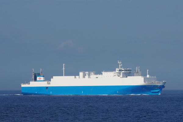 蒼海の大覇船 2枚 日本海軍 特設巡洋艦 報国丸 1941/1942【W279:4986470022994】