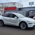 テスラ新型モデルＹを試乗