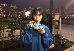 【衝撃】えッ？！堀未央奈、”堀未央奈”を食す・・・・・・