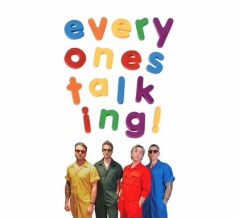 All Time Low『Everyone's Talking!』初期を思わせるPOP PUNKナンバーを含めた全15曲のフルボリュームとなった10枚目のアルバム！