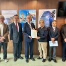 米国・イスラエルによるイラク攻撃の中止求める請願が県議会に提出