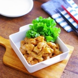 『レンジで楽々！鶏むね肉のスタミナみそ煮【#簡単レシピ #時短料理 #レンチン #電子レンジ料理 #レシピ #おかず #鶏むね肉 #味噌 #みそ煮 #スタミナ】【レシピ2293】』の画像