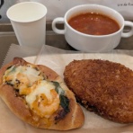 昼というより夜