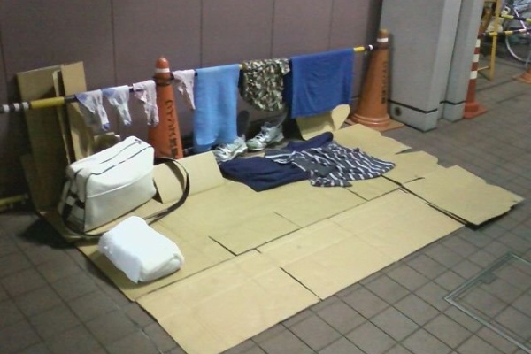 ダンボール行進曲 11年07月