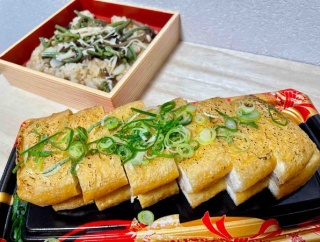 古正寺にオープンした人気スーパーマーケット『ロピア 長岡店（LOPIA）』で長岡店限定のお惣菜買って食べてみた。