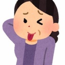 フードコートで旦那と娘で食事をしていたら、おばさんが空いてる一席に自分の荷物を置き、もう一席にドスンと座った。夫が飲み物をいれてくると席を立ったら…