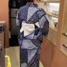 今日はお祭り 浴衣でお出迎え