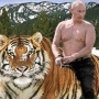 【無敵の人】プーチン大統領「大統領経験者とその家族は、刑事訴追から免責する法案に署名しとくね」