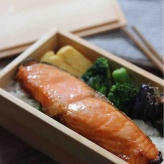 ふっくら柔らか！肉厚で美味しすぎる「銀鮭」冷凍庫にあると安心感すごい